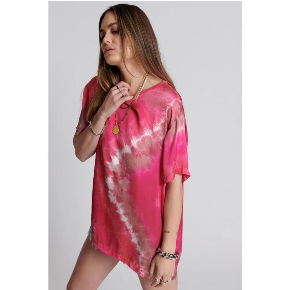 One Teaspoon Satin Solar Flare Tee, NWT, Medium